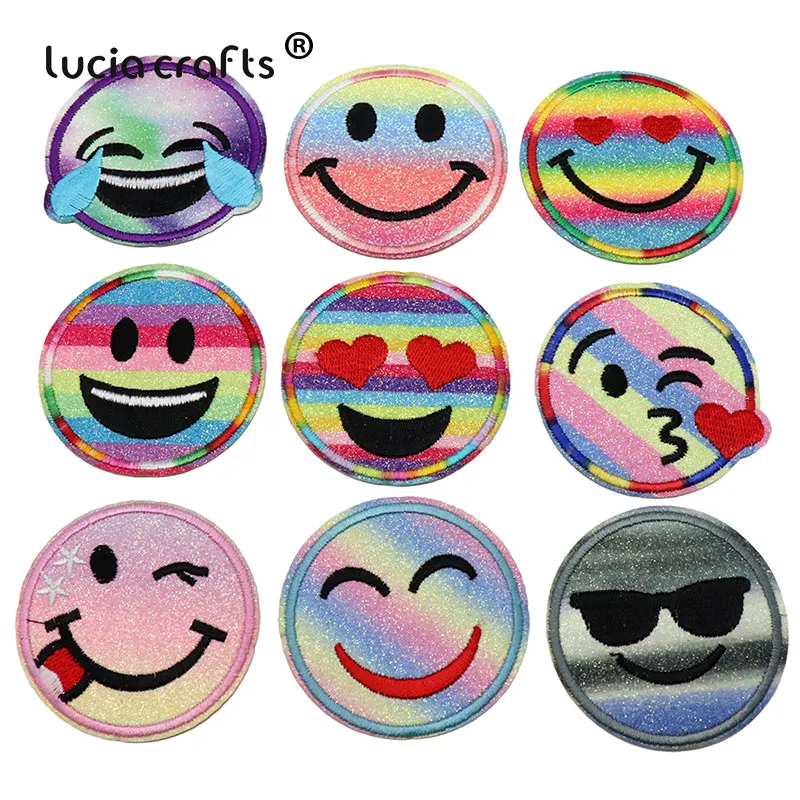 

9pcs 6.2*6.2cm Round Smiley face Glitter Embroidered Patches Iron on Applique Clothing Heat Transfer Stickers Decorations L0610