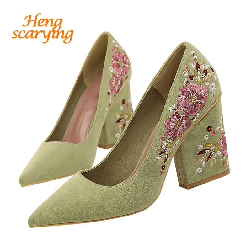 

2019 Fashion Women 8.5cm High Heels Female Sexy Block Chunky Heels Flower Luxury Wedding Pumps Lady Embroider Green Prom Shoes