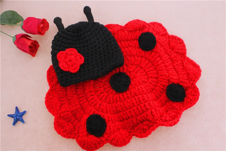 Fotografia Bebê Recém-nascido Adereços Joaninha Moda Infantil Crianças Meninos Meninas Knit Costume Handmake Algodão Quente Confortável Lembrança 3 Chapéus e bonés