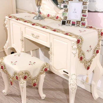 

Classic Cofee Table Runner Tassel Dinning Embroidered Flower Lace Table Party Weding Catering Decoration Home tafelloper W04