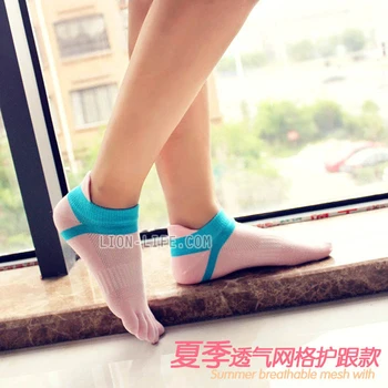 

New Womens 5 Finger Five Toe Socks Breathable Grid cotton socks free shipping