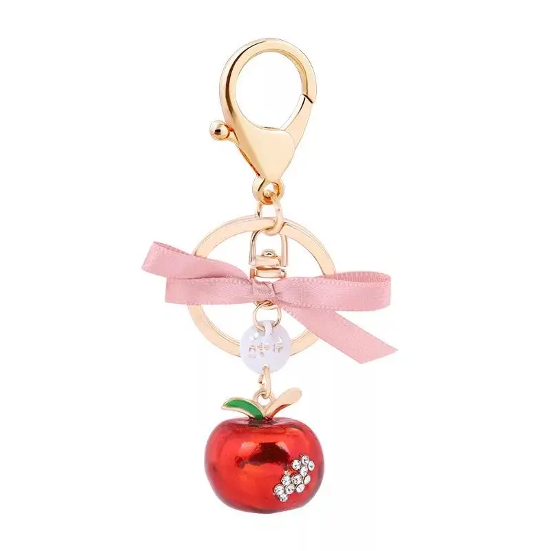 

New creative apple keychain Cute fruit key ring Car key chains Female bag pendant accessories Fashion gifts Glamour jewelry