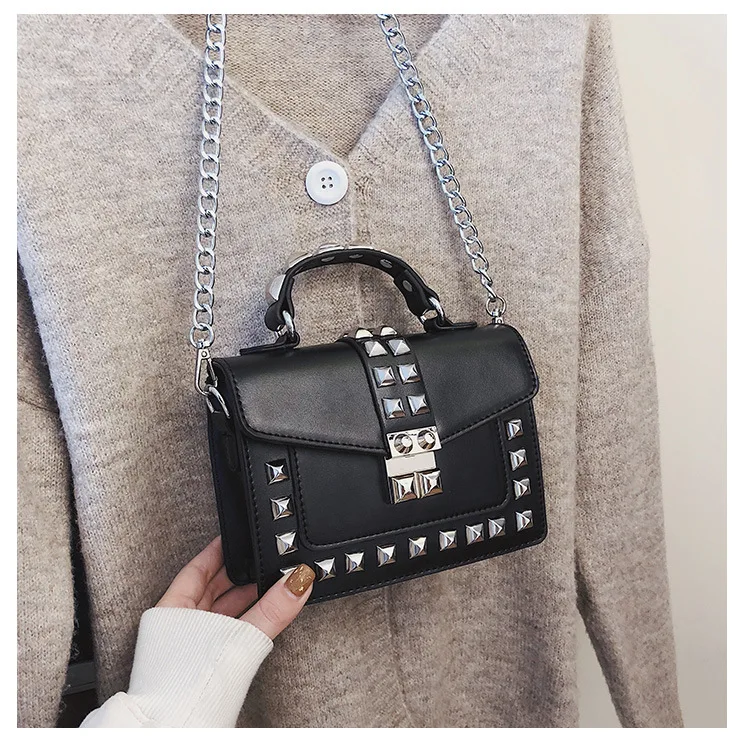 Rebite do vintage pequeno quadrado saco crossbody