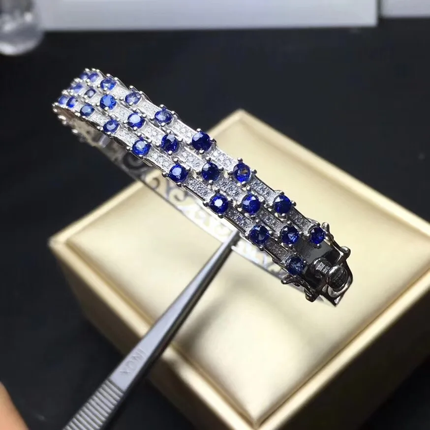 

The latest design of Natural Sapphire Bracelet high-end jewelry Monopoly 925 silver wear perfect effect