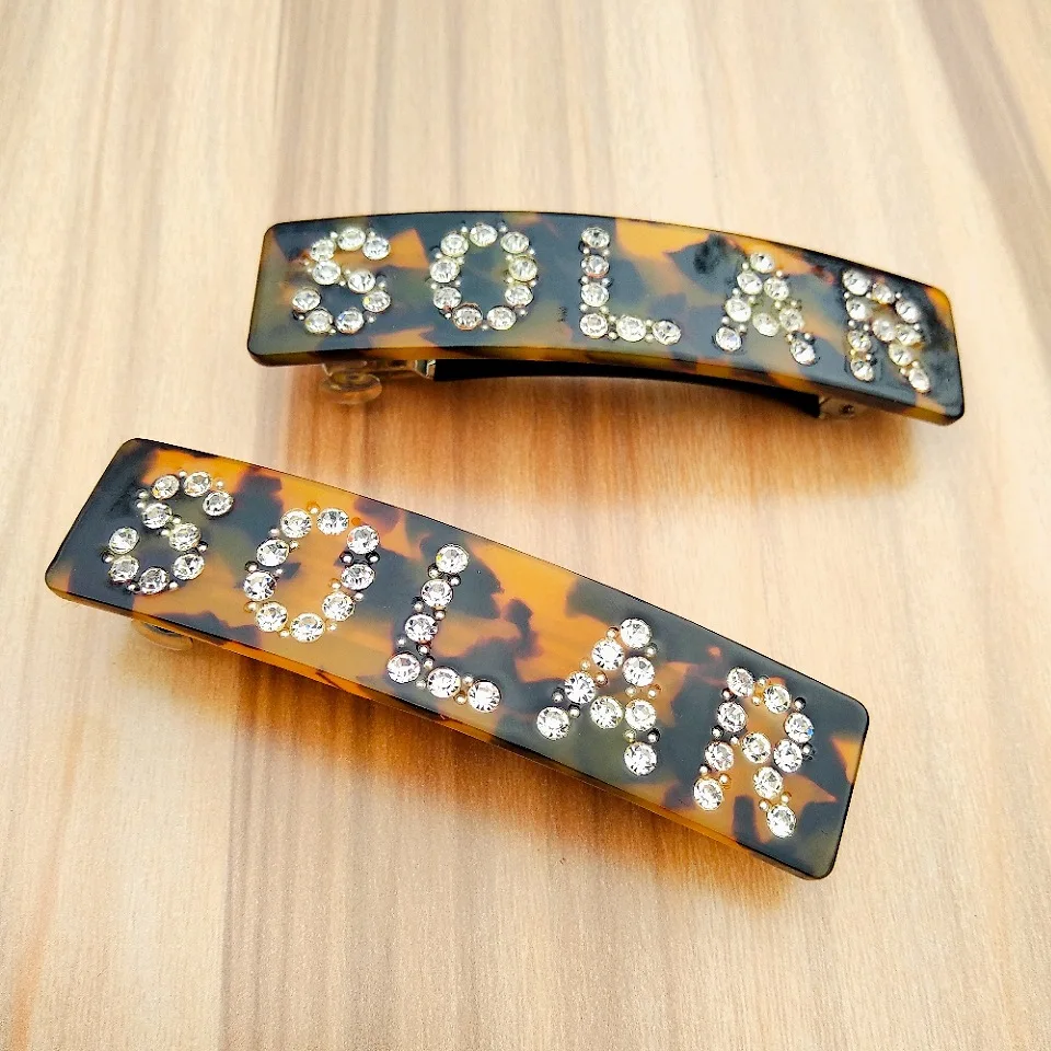 

Fashion Luxury Crystal Rhinestones Hair Clips Leopard Acrylic Hairpin Hair Accessories for Women Letters Hairgrip Headweara