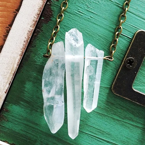 Artilady ожерелье из природных кристаллов сырой кварц кулон ожерелье для женщин Исцеление Камень ювелирные изделия - Окраска металла: clear