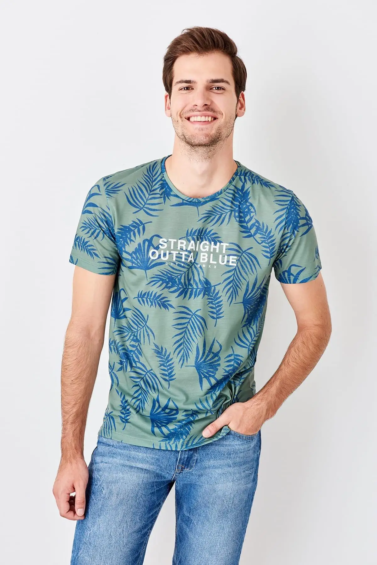 Trendyol хаки Мужская с принтом листьев Новая футболка TMNSS19TS0549 | одежда