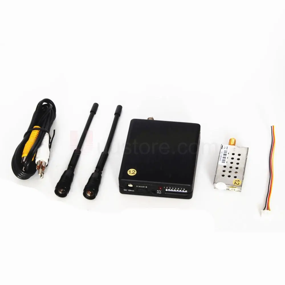 

LawMate Wireless Video Audio AV Sender 1.2G 8CH 1000mW TM-121800 With RX-1260 Receiver Combo