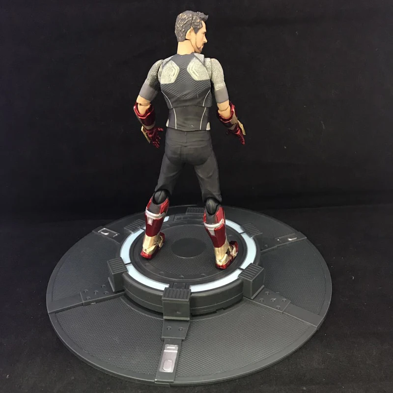 7893100996_318172984
