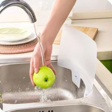 Горячая 1 шт. удобный Многофункциональный кухонный умывальник на присоске пластиковая защита от брызг воды блюдо мойка для бассейна перегородка доска