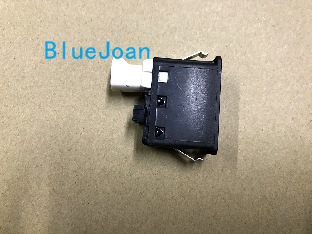 BMW USB AUX Plug new..