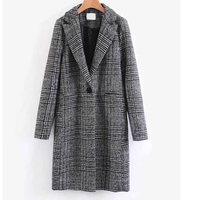 2017 Autumn And Winter Coat Plaid Woolen Coat Wide waisted