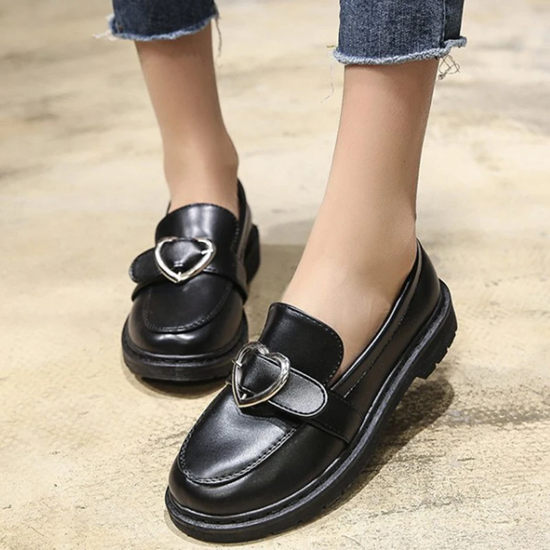 

Karinluna New wholesale matel buckles slip on spring autumn sweet women shoes woman flats shoes fashion leisure girls shoes