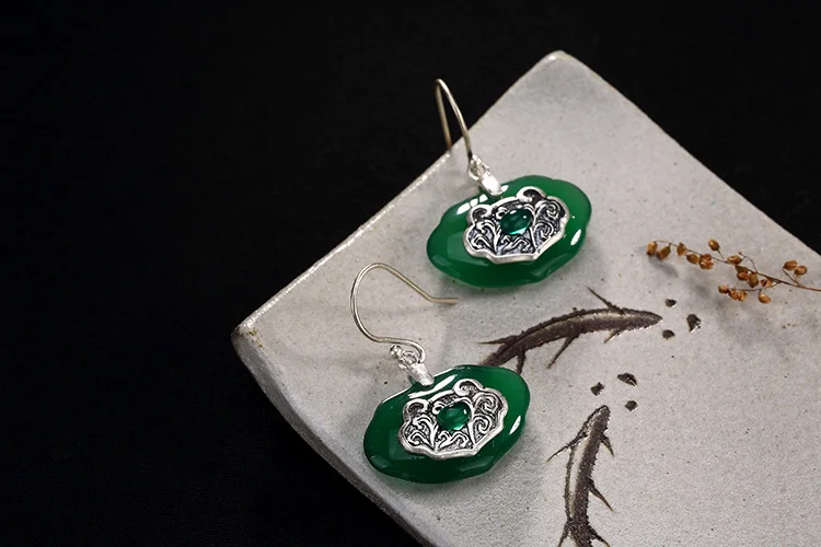 4521702513_1181238896