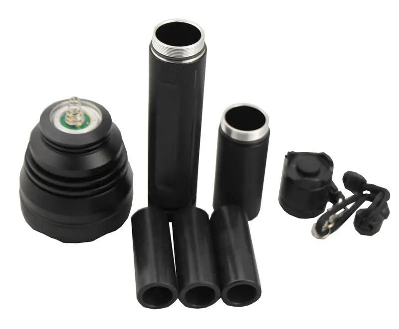 R4000 Cree XPH-70 led flashlight (5)