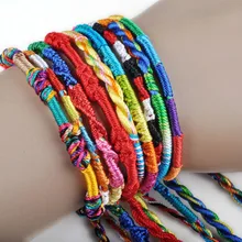 Высокое качество 100 шт ювелирных изделий Много плетеные нити дружбы шнуры браслеты ручной работы браслеты для женщин Прямая поставка в продаже