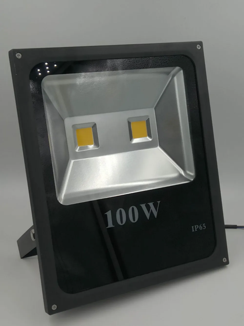 

Led Floodlight Street IP65 Waterproof Led Spotlight Out door Exterior Led Flood Light Reflector 100W 110V 220V