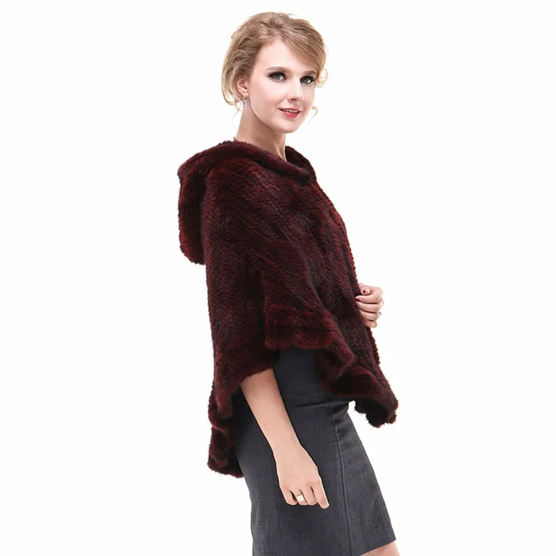 Рисунок 2 - Женская шаль из натурального меха