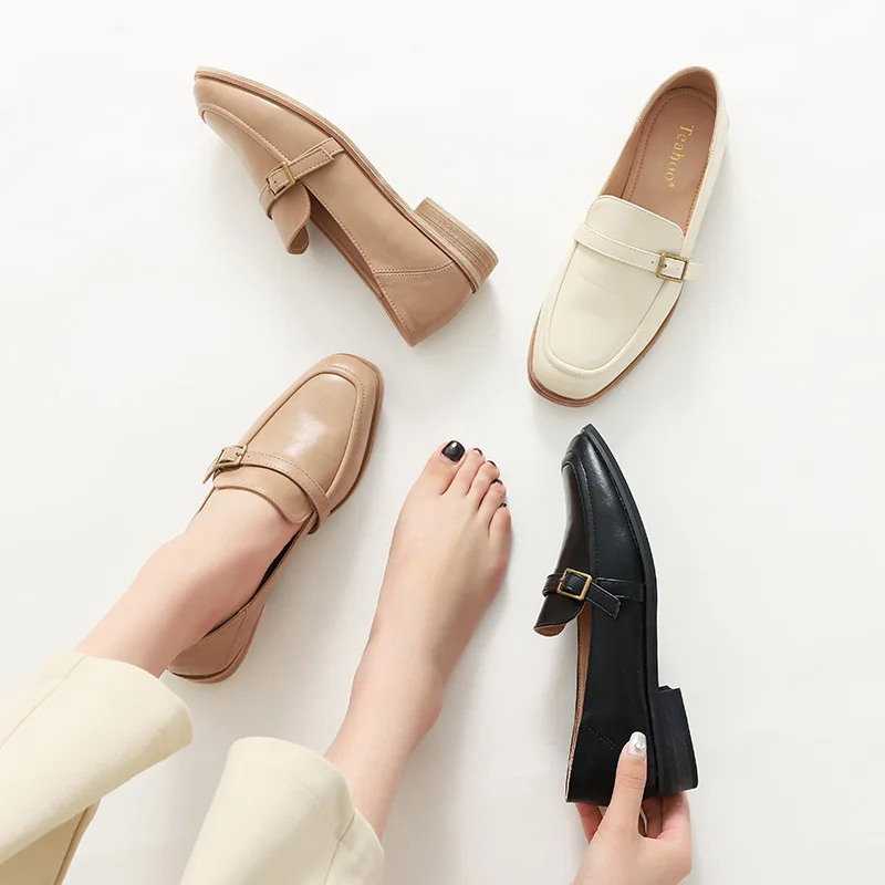 

2019 spring new fashion simple solid color British style casual shoes women comfortable wild flat shoes