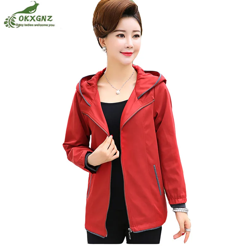 

Autumn elderly women jacket new high-end fashion coat women large size windbreaker casual hooded short Outerwear spring OKXGNZ