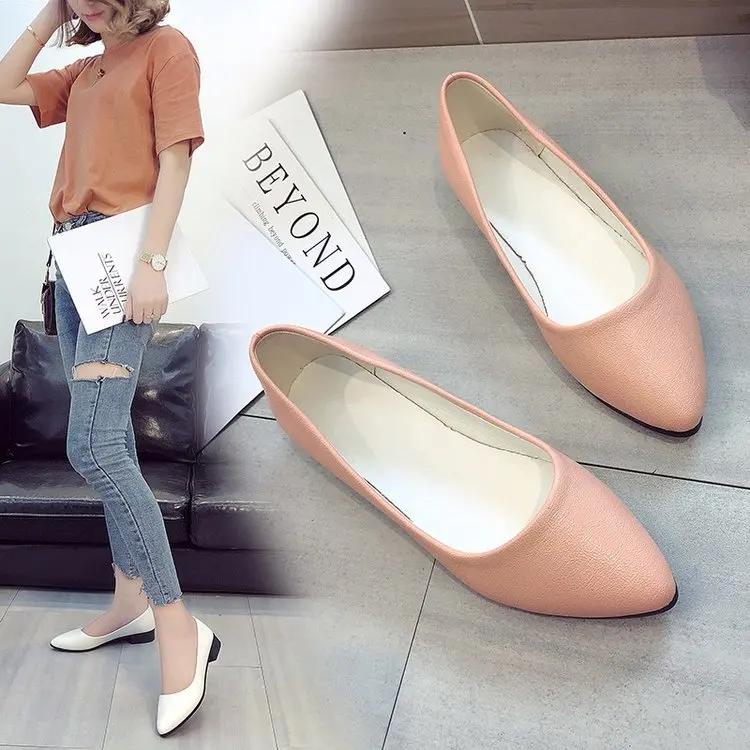 Весенне летняя обувь женская на низком каблуке Корейская туфли лодочки Pointe Red
