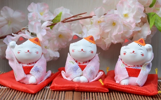 3 шт. фигурки счастливого кота японское кимоно Maneki Neko гипсовые украшения животные котенок миниатюры украшение дома бизнес подарок - Цвет: F