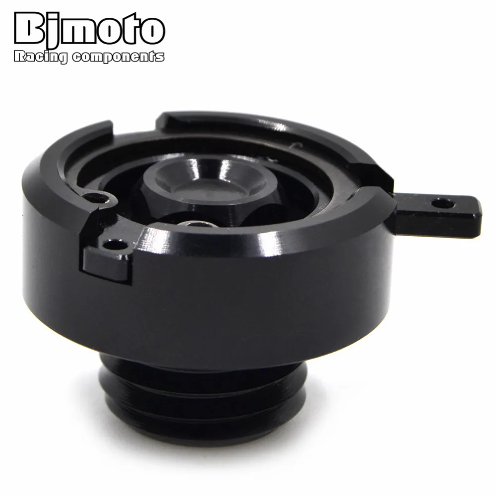 

New CNC Motorcycle M20*2.5 Engine Oil Plug For Ducati Monster 1200/1200S 821 2014 2015 2016 Multistrada 1200S 2010-2016