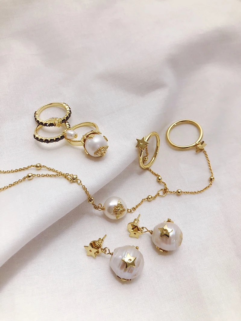Super fairy five-pointed star bee natural freshwater pearl pendant silver needle earrings female earrings set