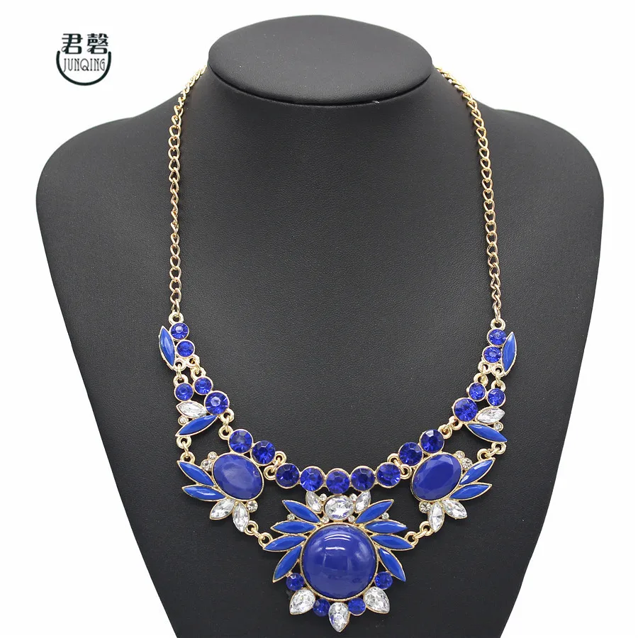 Europe Ancient Necklace Women Elegant Candy Color Big Gems Pendant