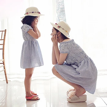 

Mother Daughter Dresses Summer Beach Wear Clothing Evening Mama Baby Outfit Mom and Daughter Matching Clothes Blue Shirt dress