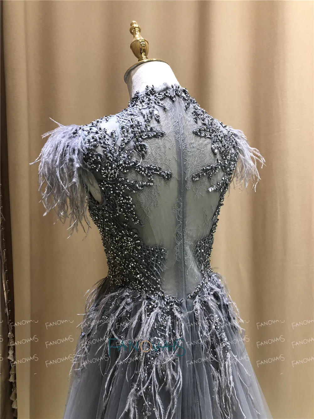 Luxury Evening Dress Long Arabic Feather Sleeve Shiny Beaded Prom Dress 2019 robe de soiree Vestidos de Fiesta de noche NE101