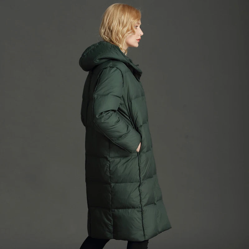 YNZZU Elegant 2018 Winter Jackets Women Fluffy Duck Down Coat Women Vintage Long Warm Hooded Loose Snow Outwear Plus Size O761