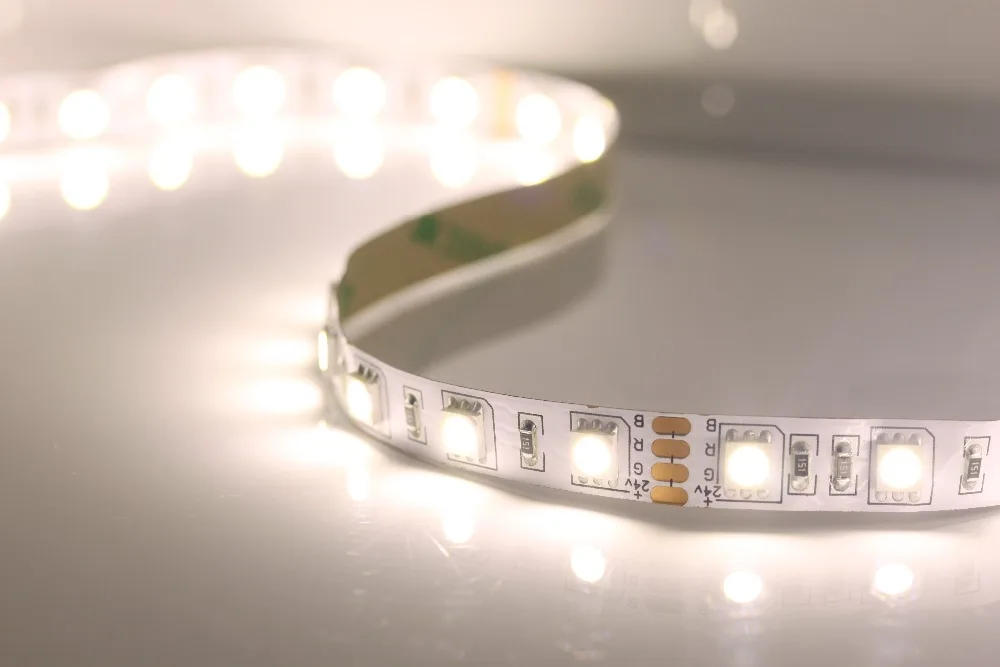Гибсветильник Светодиодная лента RGB 5050 SMD 24 В постоянного тока 60 светодиодный