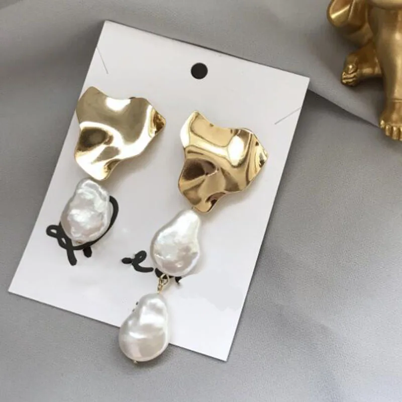 

Korea Long Tassel Asymmetry Pearl Earrings for Women Trendy Geometric Statement Triangle Earrings Fashion Jewelry 2018