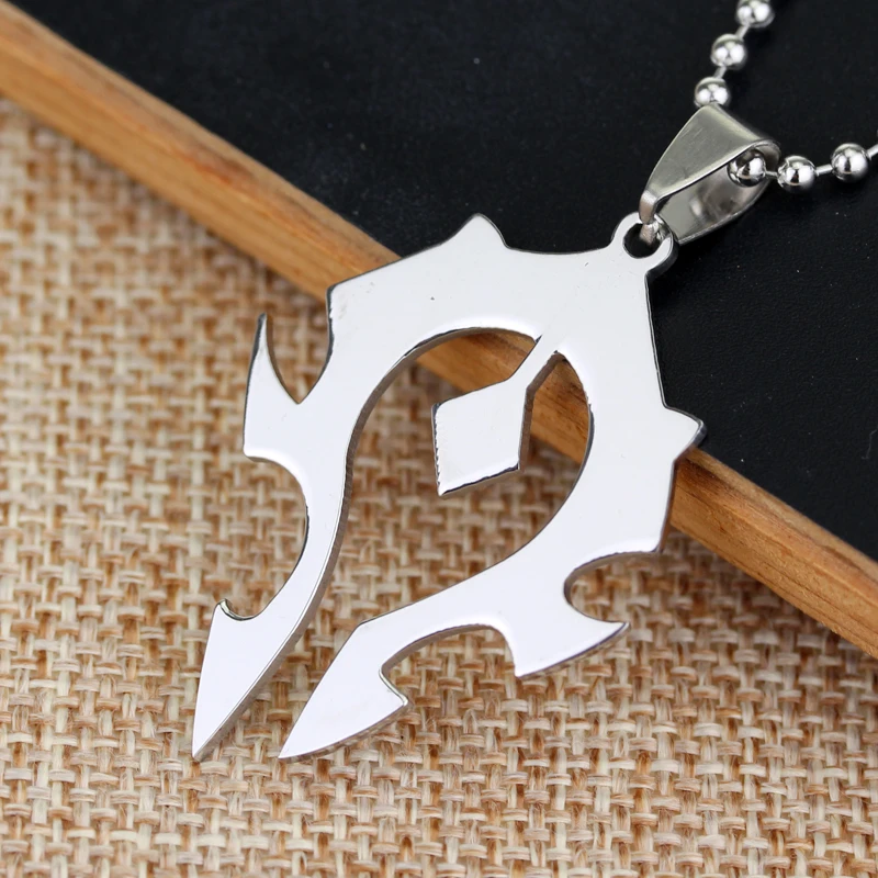 

Stainless Steel Game WOW World of Warcraft Series Torque Horde Symbol Necklace Warcraft Hearthstone Horde Symbol Collier Pendant