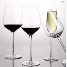 Бокал для вина с коротким стволом