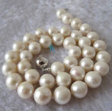 

shitou 001154 10-11mm White Nearly Round Freshwater Pearl Necklace Strand