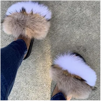 

Real Raccoon Fur Slippers Slides Summer Flip Flops Casual Vogue Fox Fur Sandals Vogue Plush Shoes