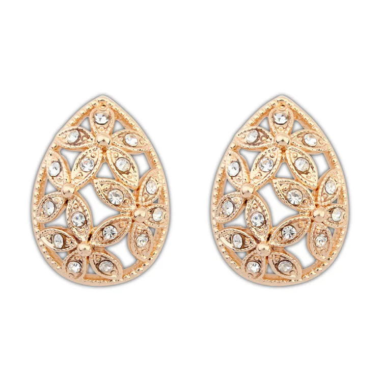 Europe and the United States Bohemian hollow Flower earrings high-grade Stud earrings Female EH040 Dropshiping