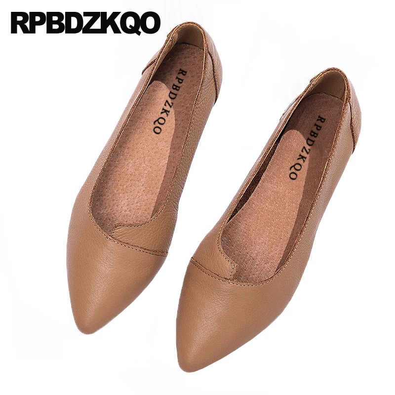 Brown pointed flats Clearance