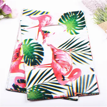 

New Design Fashion Wholesale 100pcs/lot 15*20cm Wedding Favors and Gifts Packaging Bags Plastic Shopping Bags with Flamingo