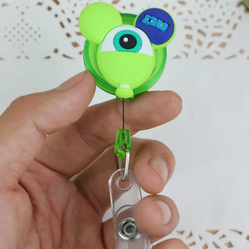 1Pc Mickey Minnie Retractable Badge Reel High quality silicone Student Nurse ID Name Card Badge Holder Office Supplies