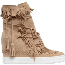 ; Новое поступление года; Модные женские замшевые ботильоны на танкетке, увеличивающие рост, ярких цветов, с бахромой, 80 мм; ботинки с круглым носком