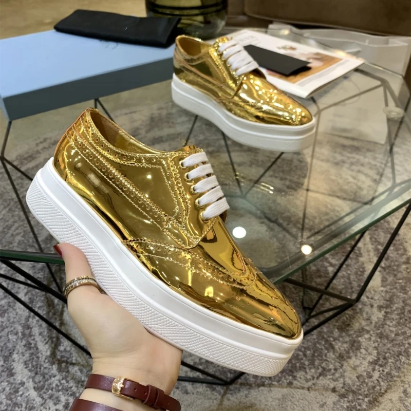 

Fashion Women Platform Casaul Shoes Luxury Brand Shiny Round Toe Female Oxfords Flat Real Leather Shoes Ladies Lace Up Shoes New