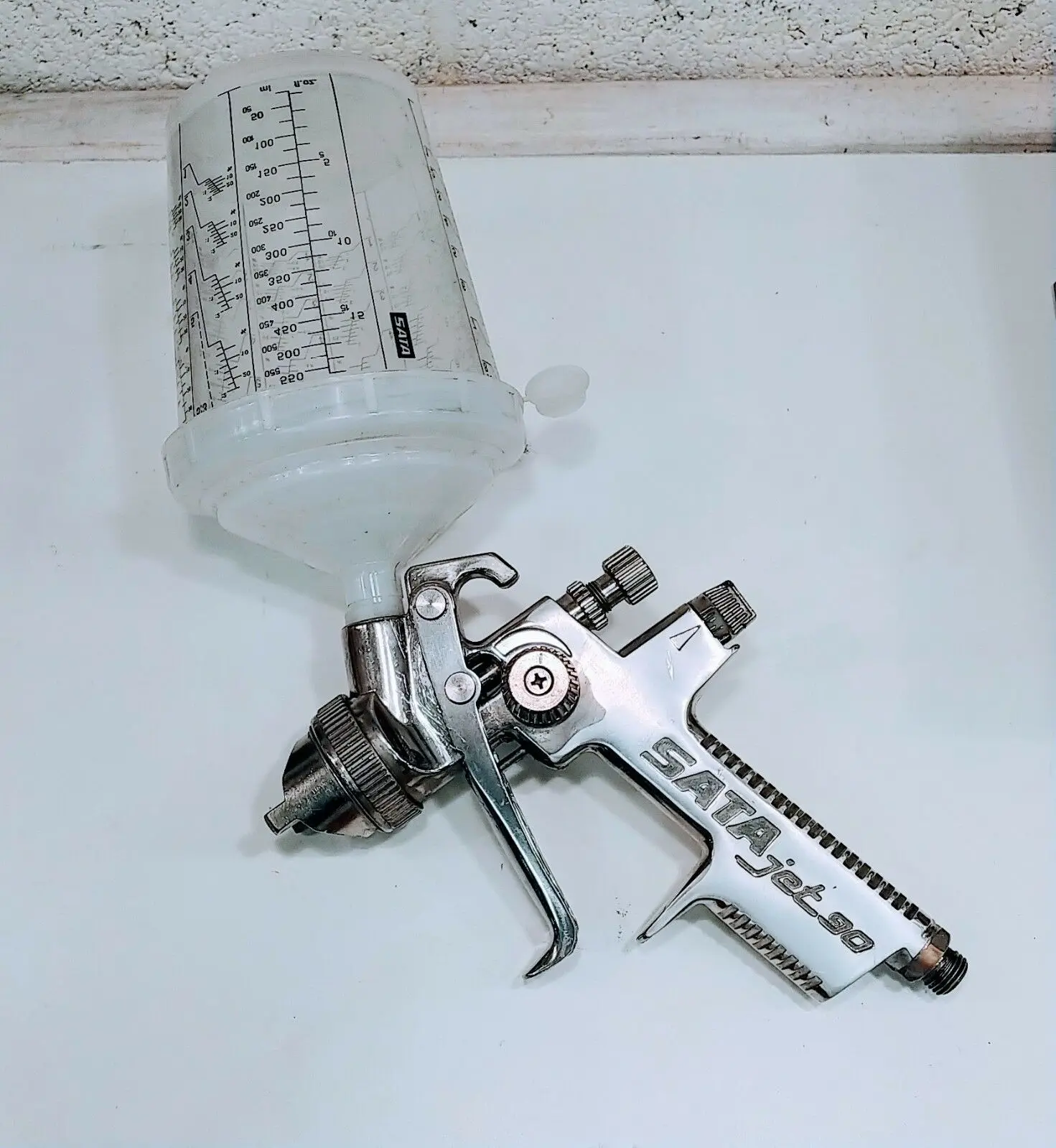 Sata Jet 90 Spray Gun with Canister Paint Painting