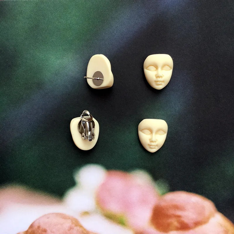 8912466515_194450915