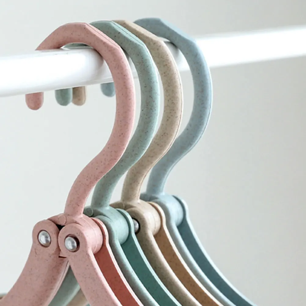 Portable Folding Clothes Hanger Clip Plastic Outdoor Travel Clothes
