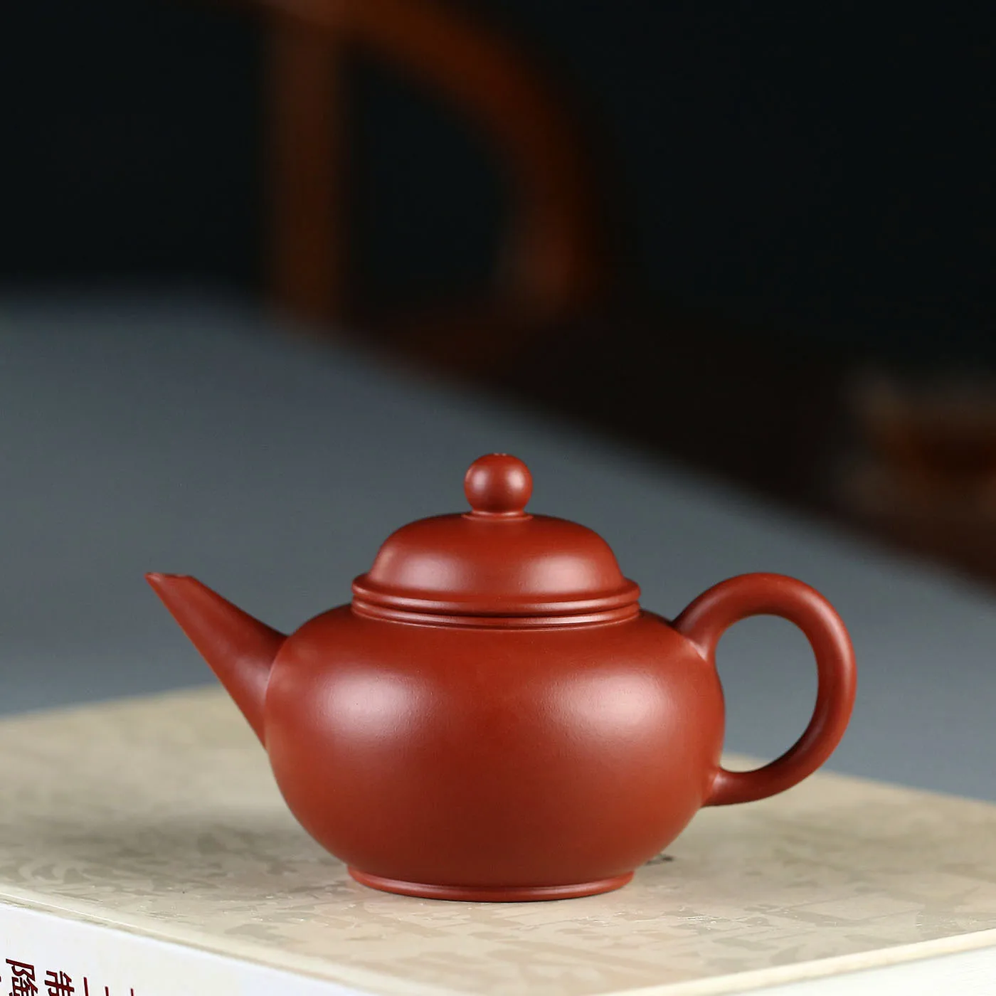 

Pottery Teapot Famous Full Manual Raw Ore Bright Red Robe Level Kettle Kungfu Online Teapot Tea Set Infusion Of Tea Gift