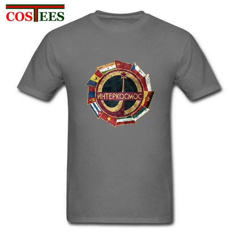 

2018 New arrival Vintage Emblem hip hop Retro T-Shirt Men CCCP Yuri Interkosmos International V01 T Shirt man Tops Hipster shirt