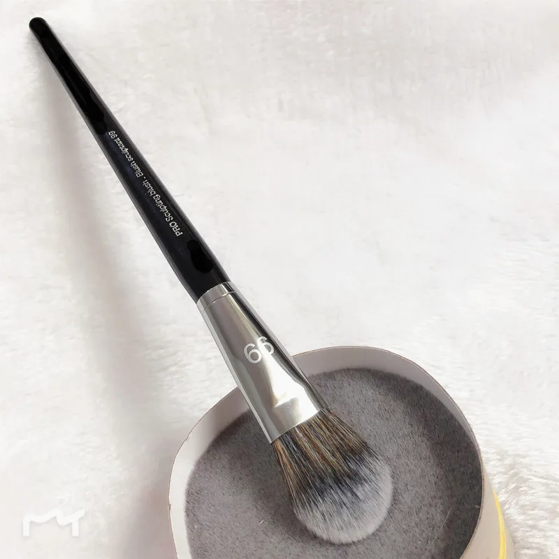 

1pcs high-end facial makeup brush Foundation blush set brush Professional song stage performance beauty tools